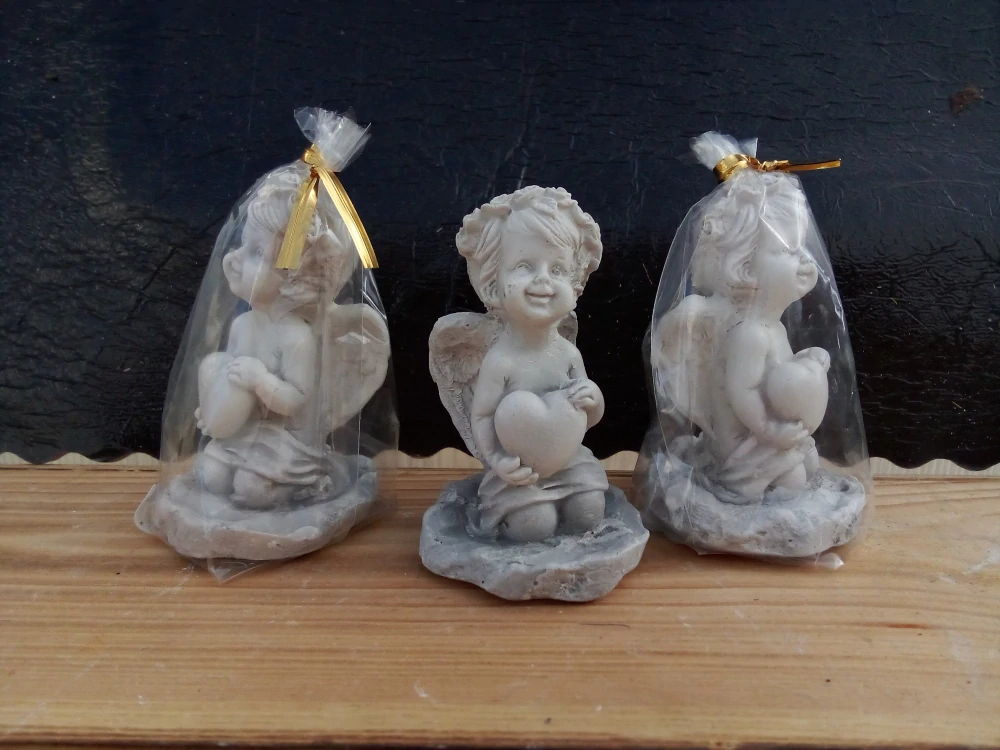 Andělíček - sádrová figurka v.7cm šedá