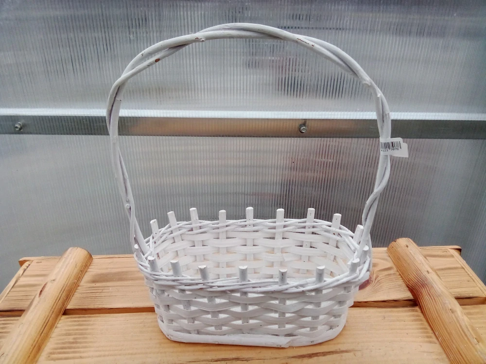 Proutěný košík bílý 28cm