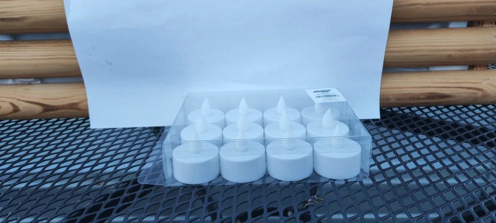 Led svíčky čajové bílé 4cm 12ks/bal