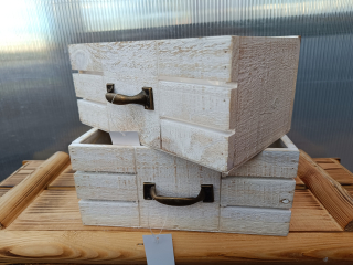 Dřevěný dekorační truhlík - šuplík bilý 23x13