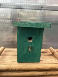 Dřevěná ptačí budka 24x23x14cm