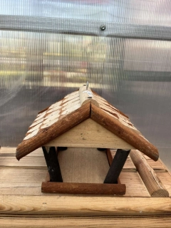 Dřevěná ptačí budka - krmítko 26x20x20cm