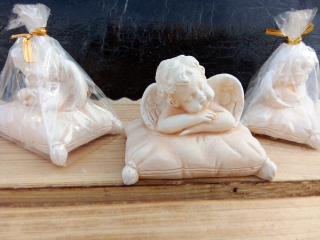Andělíček - sádrová figurka v.5cm krémová