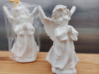 Andělíček - sádrová figurka v.12cm bílá