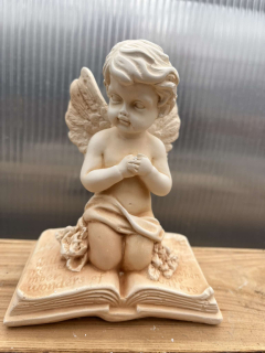 Andělíček - sádrová figurka v.13cm béžová