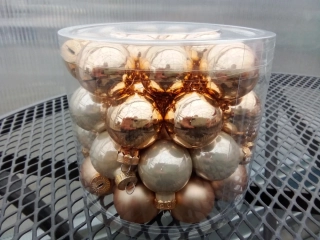 Vánoční dekorace - Koule mix Gold Cream - 3cm - cca45ks/bal