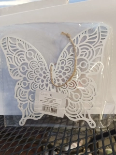 Vánoční dekorace - k zavěšení - Motýl bílý - 19cm